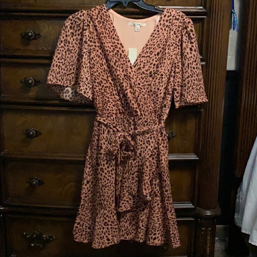 Wrap dress leopard print